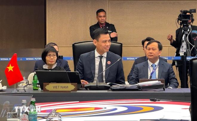 Thứ trưởng Ngoại giao Đặng Hoàng Giang, Trưởng SOM Việt Nam, tại Hội nghị quan chức cấp cao ASEAN. (Ảnh: Viên Luyến/TTXVN) ttxvn-2410-asean-som-dang-hoang-giang.jpg