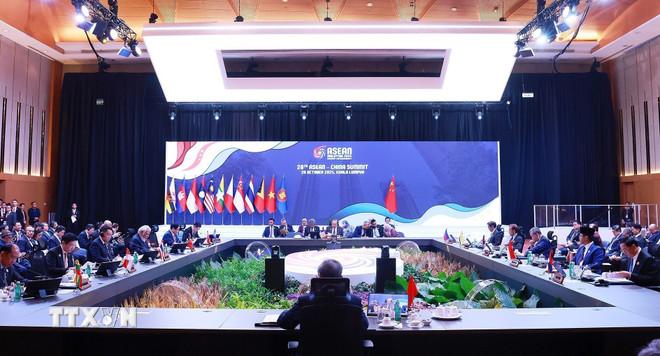 Hội nghị Cấp cao ASEAN-Trung Quốc lần thứ 28. (Ảnh: Dương Giang/TTXVN) ttxvn-thu-tuong-pham-minh-chinh-du-hoi-nghi-asean-trung-quoc-3.jpg