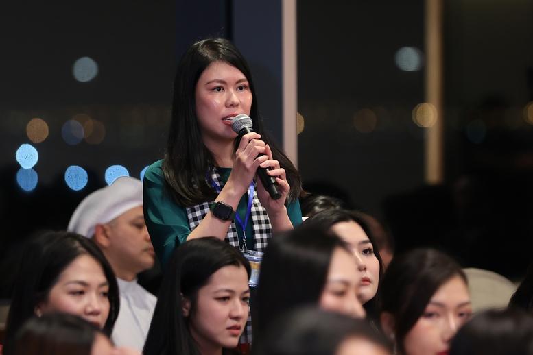 Thủ tướng: Thiết kế chính sách thuận lợi nhất cho kiều bào- Ảnh 5. Thủ tướng: Thiết kế chính sách thuận lợi nhất cho kiều bào- Ảnh 5.