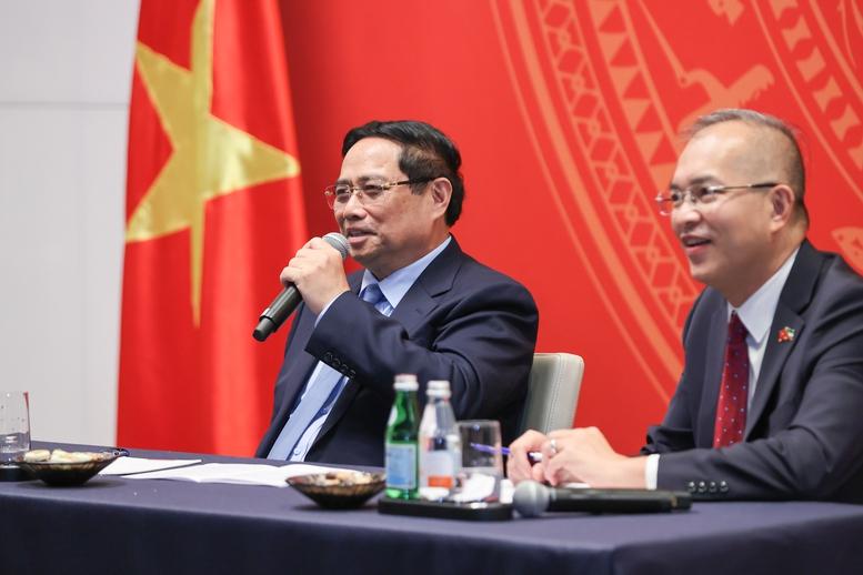 Thủ tướng: Thiết kế chính sách thuận lợi nhất cho kiều bào- Ảnh 9. Thủ tướng: Thiết kế chính sách thuận lợi nhất cho kiều bào- Ảnh 9.