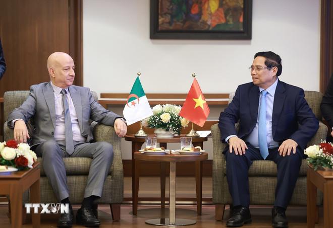 ttxvn-thu-tuong-pham-minh-chinh-tiep-tong-bi-thu-dang-mat-tran-giai-phong-dan-toc-algeria-8422440-1.jpg