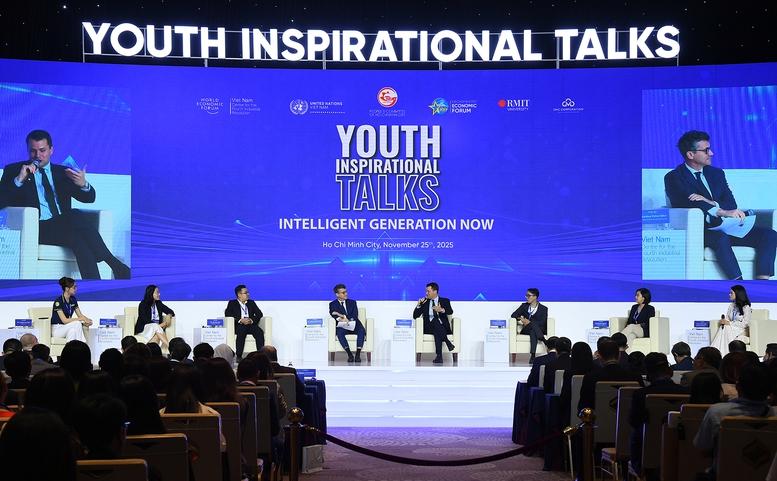 Cơ cấu 'dân số vàng' không thể chuyển hoá thành 'năng lực vàng' nếu thế hệ trẻ không vươn lên- Ảnh 4. Cơ cấu 'dân số vàng' không thể chuyển hoá thành 'năng lực vàng' nếu thế hệ trẻ không vươn lên- Ảnh 4.