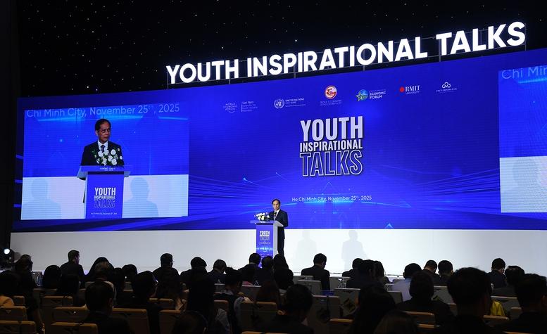 Cơ cấu 'dân số vàng' không thể chuyển hoá thành 'năng lực vàng' nếu thế hệ trẻ không vươn lên- Ảnh 3. Cơ cấu 'dân số vàng' không thể chuyển hoá thành 'năng lực vàng' nếu thế hệ trẻ không vươn lên- Ảnh 3.