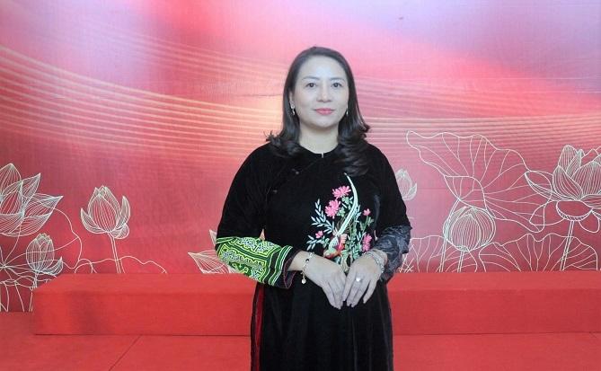 Bà Tạ Thuỳ Liên,