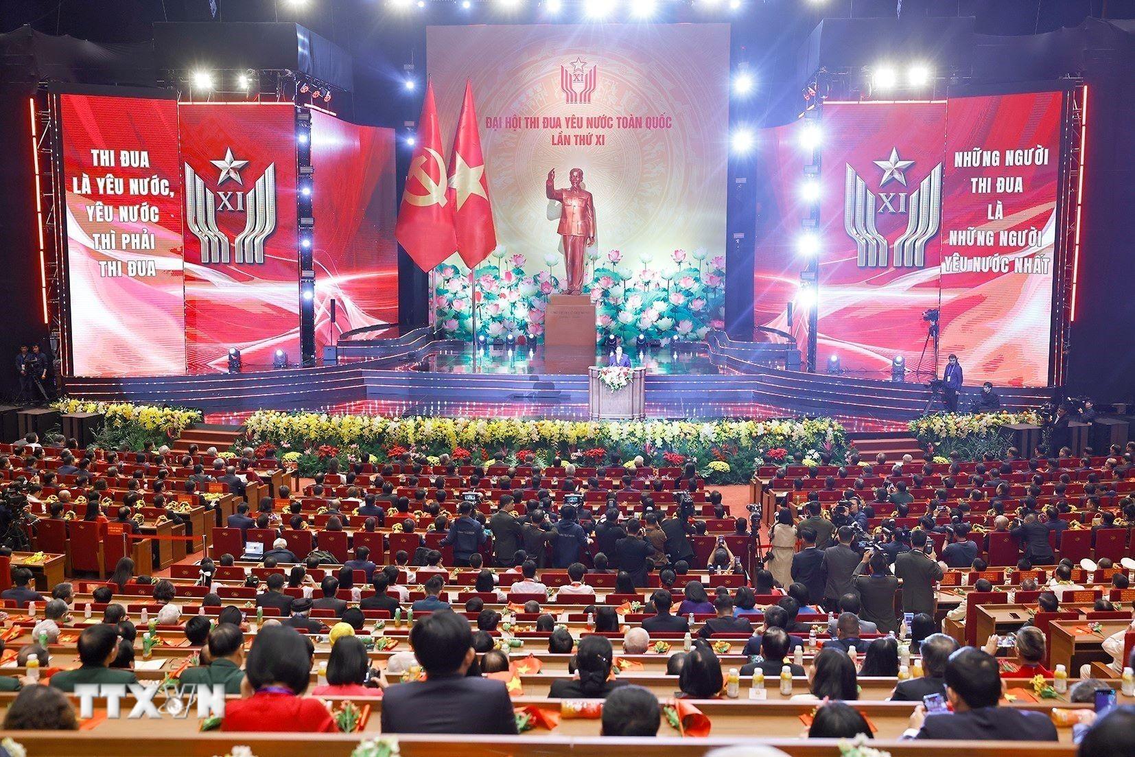 ttxvn-khai-mac-dai-hoi-thi-dua-yeu-nuoc-toan-quoc-lan-thu-xi-27-10.jpg