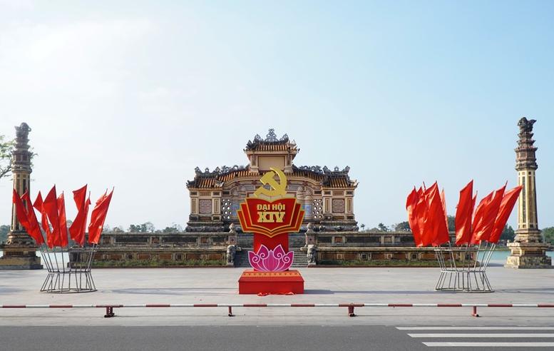 Rực rỡ cờ, hoa chào mừng Đại hội XIV của Đảng- Ảnh 11.