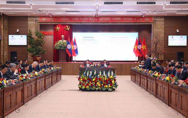 Quang cảnh Tổng Bí thư, Chủ tịch nước Lào Thongluon Sinsoulith thăm và làm việc với Đảng bộ, Chính quyền TP. Hà Nội. (Ảnh: Văn Điệp/TTXVN) tong-bi-thu-chu-tich-nuoc-lao-thongluon-sinsoulith-tham-va-lam-viec-voi-dang-bo-chinh-quyen-tp-ha-noi3.jpg