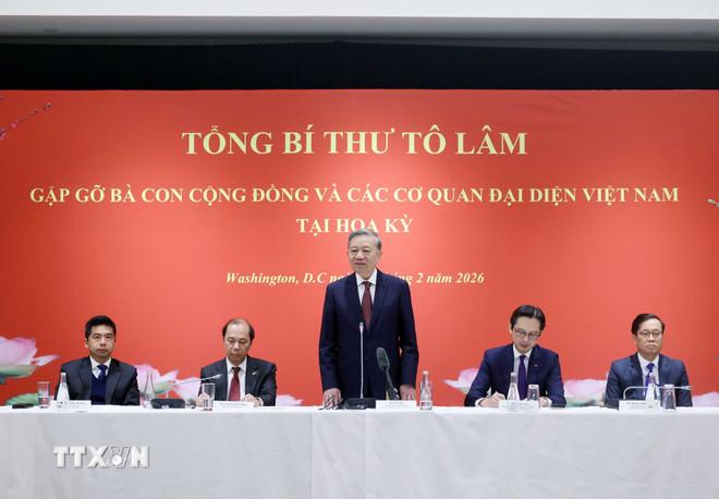 Tổng Bí thư Tô Lâm phát biểu tại buổi gặp gỡ. (Ảnh: Thống Nhất/TTXVN) ttxvn-tong-bi-thu-to-lam-gap-go-ba-con-cong-dong-va-cac-co-quan-dai-dien-viet-nam-tai-hoa-ky-1.jpg