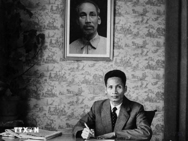 Phó Thủ tướng Phạm Văn Đồng tại Hội nghị Geneva, năm 1954. (Ảnh: Võ Năng An/TTXVN) ttxvn-pham-van-dong-38.jpg