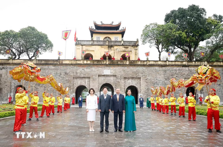 Chương trình hữu nghị đặc biệt chào mừng chuyến thăm của Tổng thống Hàn Quốc và Phu nhân- Ảnh 2.