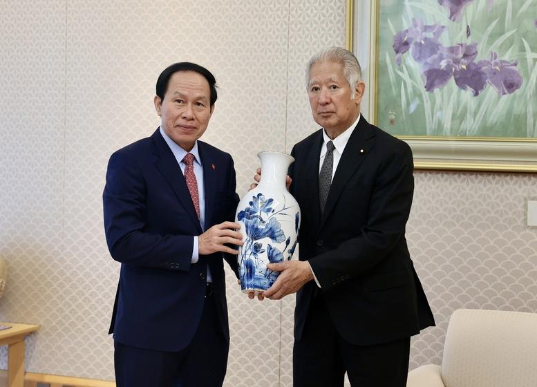 Phó Thủ tướng Lê Tiến Châu hội kiến Chủ tịch Hạ viện Nhật Bản Mori Eisuke- Ảnh 4. Phó Thủ tướng Lê Tiến Châu hội kiến Chủ tịch Hạ viện Nhật Bản Mori Eisuke- Ảnh 4.