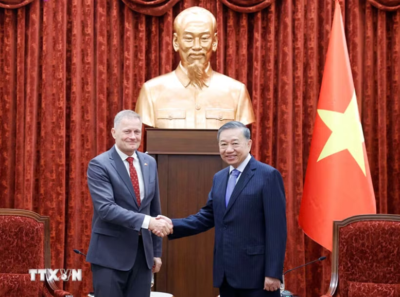 Tổng Bí thư, Chủ tịch nước Tô Lâm tiếp Đại sứ Đan Mạch chào từ biệt- Ảnh 1.