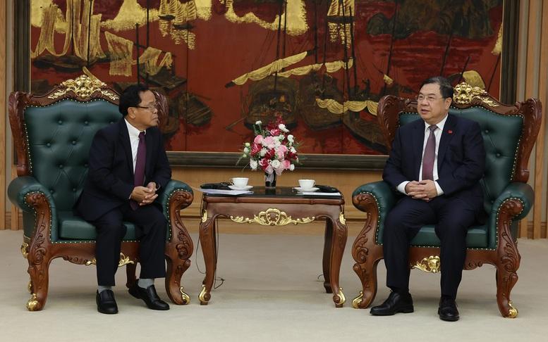 Phó Thủ tướng Thường trực Phạm Gia Túc tiếp Phó Thủ tướng, Bộ trưởng Tư pháp Lào- Ảnh 2.