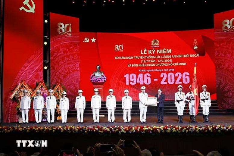 Chủ tịch Quốc hội: Xây dựng lực lượng an ninh đối ngoại chủ động, tinh nhuệ, hiện đại- Ảnh 2.
