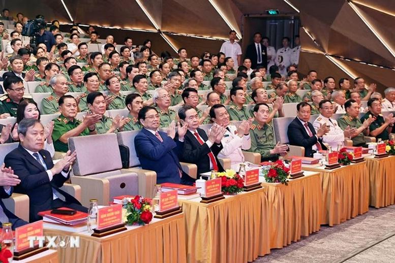 Chủ tịch Quốc hội: Xây dựng lực lượng an ninh đối ngoại chủ động, tinh nhuệ, hiện đại- Ảnh 1.