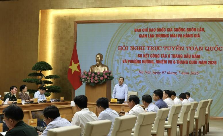 Phó Thủ tướng Thường trực Phạm Gia Túc: Chống buôn lậu, gian lận thương mại, hàng giả là nhiệm vụ thường xuyên, không có điểm dừng- Ảnh 8.