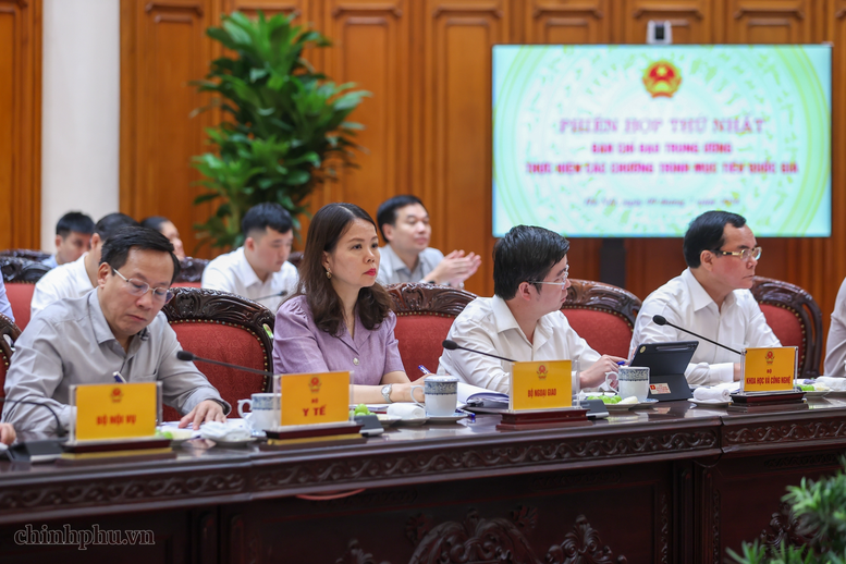 Thủ tướng Lê Minh Hưng: Khẩn trương nghiên cứu, đề xuất tích hợp thực chất 4 chương trình mục tiêu quốc gia- Ảnh 3.