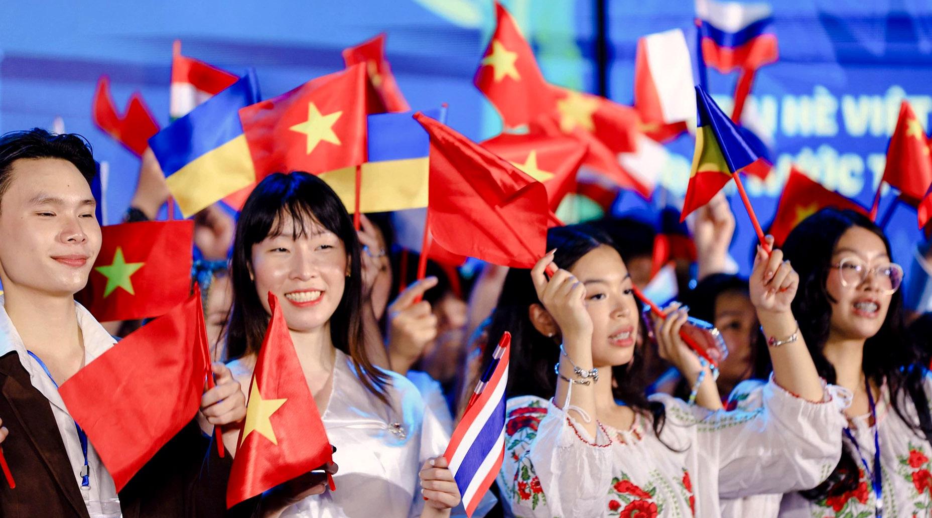 Kiều bào xây dựng vị thế cho Việt Nam từ phương xa - Ảnh 15.