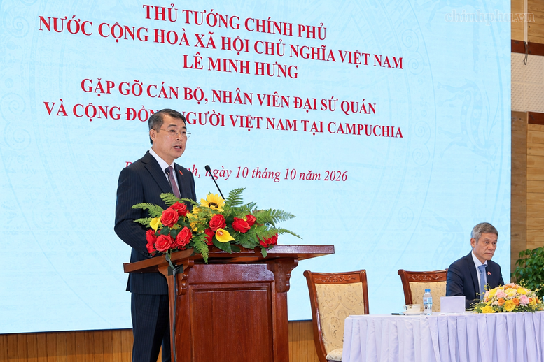 Thủ tướng Lê Minh Hưng gặp cộng đồng và các cơ quan đại diện Việt Nam tại Campuchia- Ảnh 4.
