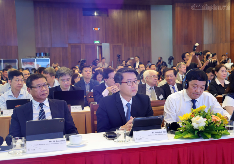 Phó Thủ tướng Hồ Quốc Dũng: 'Đối thoại Quy Nhơn về khí hậu và chuyển đổi' cần xây dựng trên ba nền tảng- Ảnh 2.