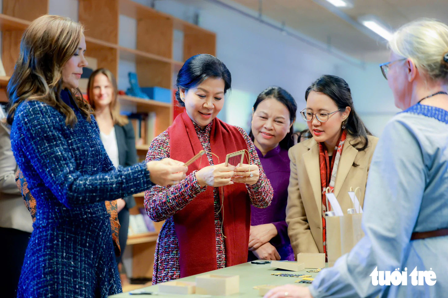 Nhà vua Đan Mạch cảm ơn 'món quà hào phóng' của Phu nhân Ngô Phương Ly - Ảnh 3.